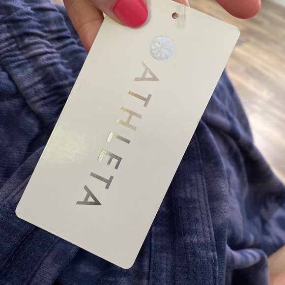 Athleta Farallon Printed Jogger Pants - Picture 7 of 7